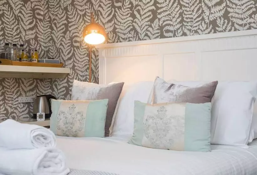Hotelli Morleys Rooms   Located In The Heart Of Hurstpierpoint By Huluki Sussex Stays