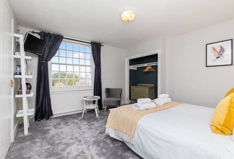 בית מלון כפרי Morleys Rooms Located In The Heart Of Hurstpierpoint By Huluki Sussex Stays