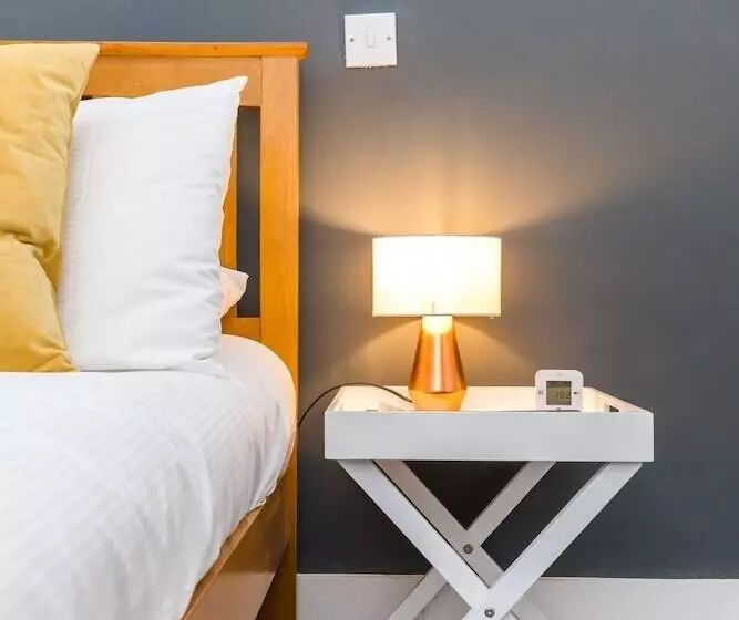 Hotelli Morleys Rooms   Located In The Heart Of Hurstpierpoint By Huluki Sussex Stays