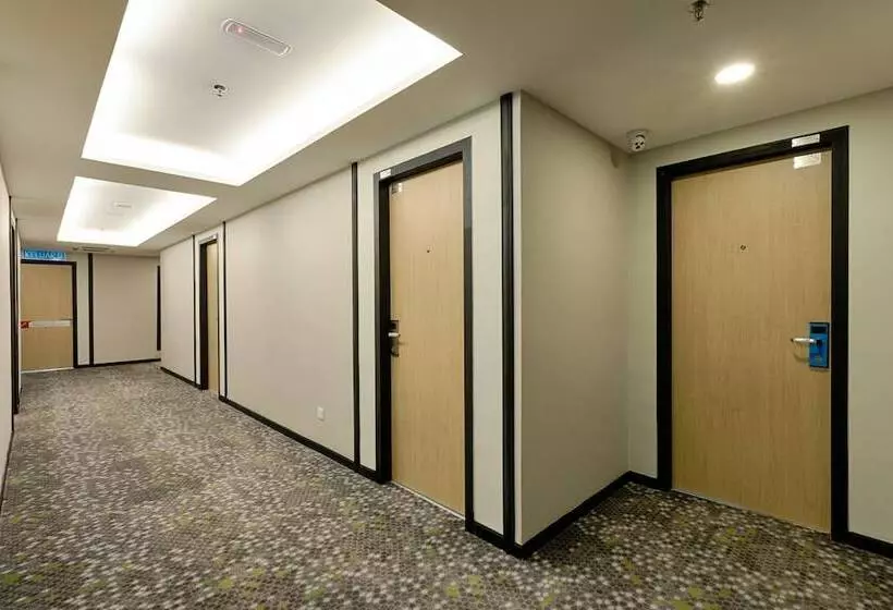 Mtree Hotel Nilai   Klia Airport
