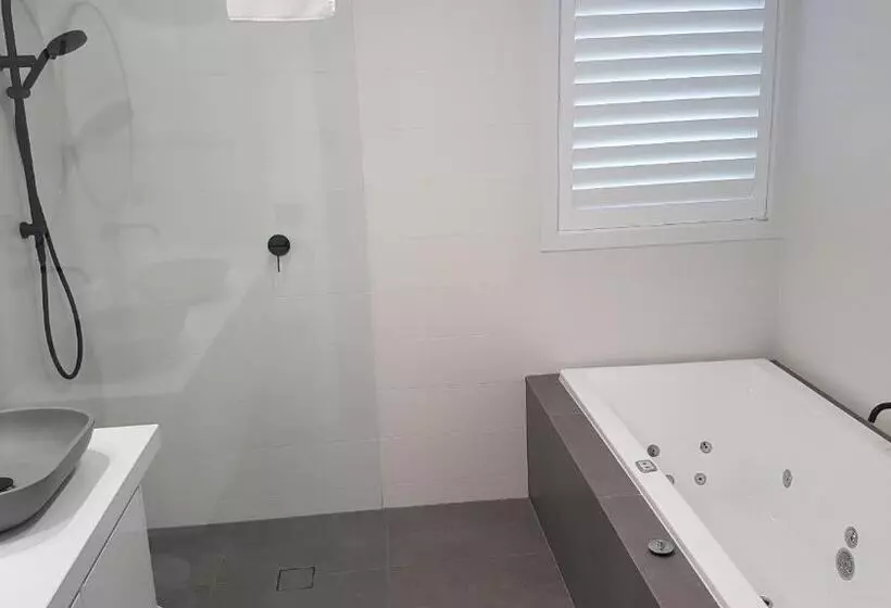 Hotelli Ocean Grove Chalet