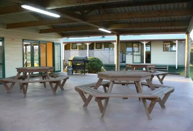 Hotelli Otorohanga Kiwi Holiday Park