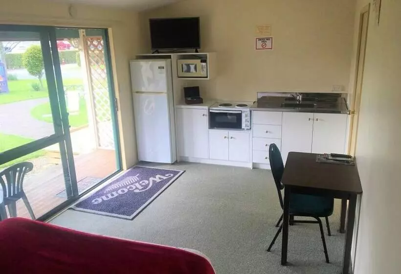 Hotelli Otorohanga Kiwi Holiday Park