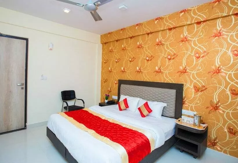 هتل Vee Suites Bangalore
