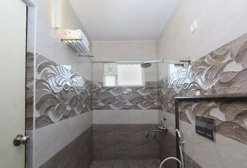 هتل Vee Suites Bangalore