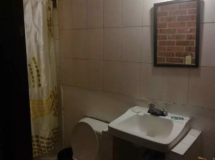 هتل Villa Los Arcos