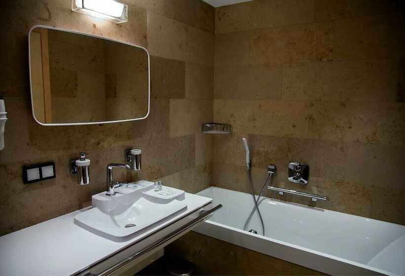 בית מלון כפרי Zelenogradsk Spa