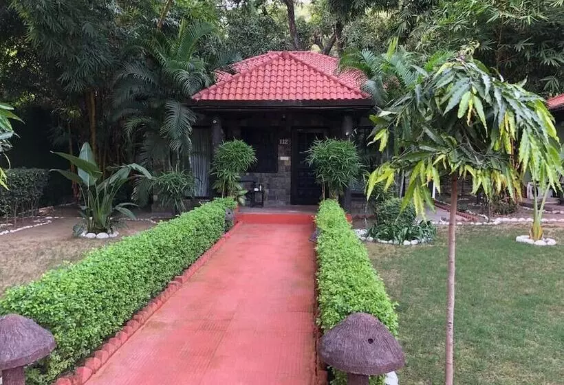 Jungle Leela Resort