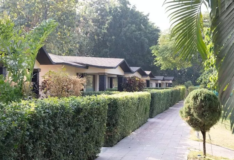 Manu Maharani Resorts