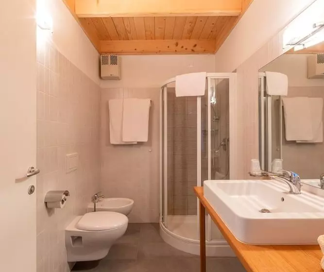 Aamiaismajoitus (B&B) Agriturismo Paraschos