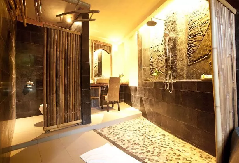 Aamiaismajoitus (B&B) Umah Tis Sebatu