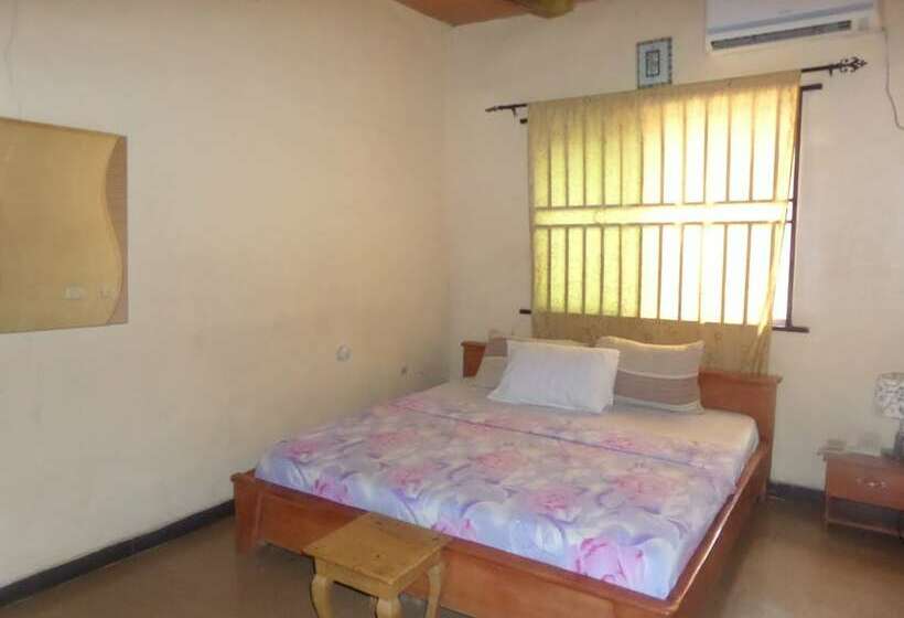 China Hotel And Suites