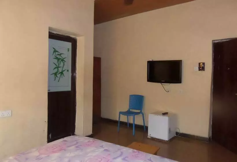 China Hotel And Suites
