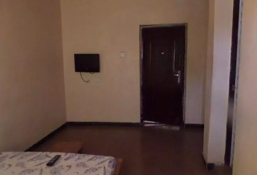 China Hotel And Suites