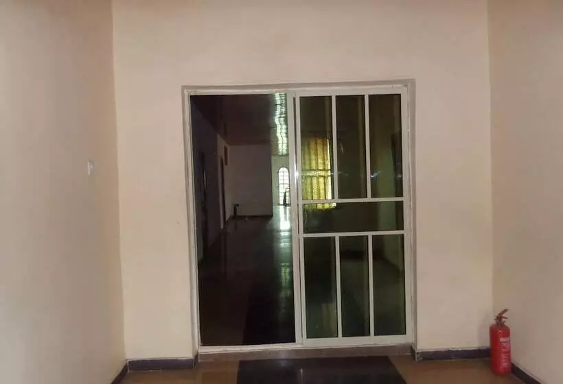 China Hotel And Suites