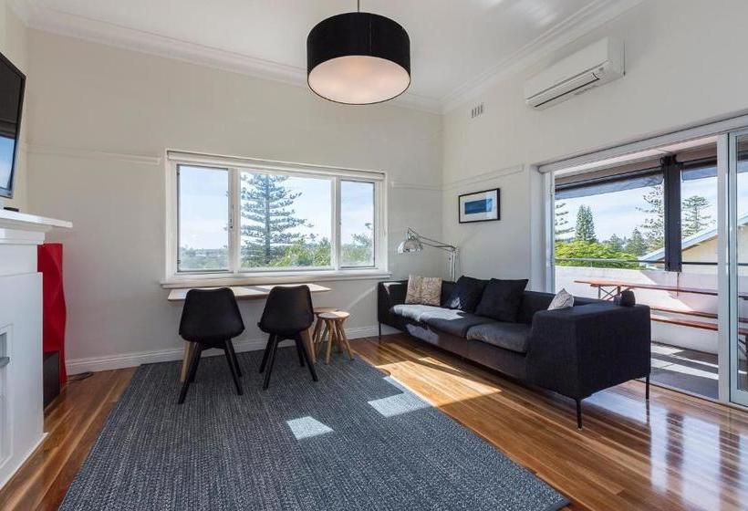 Cottesloe Beach Deluxe Apartment Executive Escapes