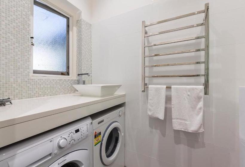 Cottesloe Beach Deluxe Apartment Executive Escapes