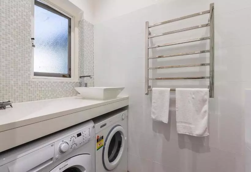 Cottesloe Beach Deluxe Apartment   Executive Escapes
