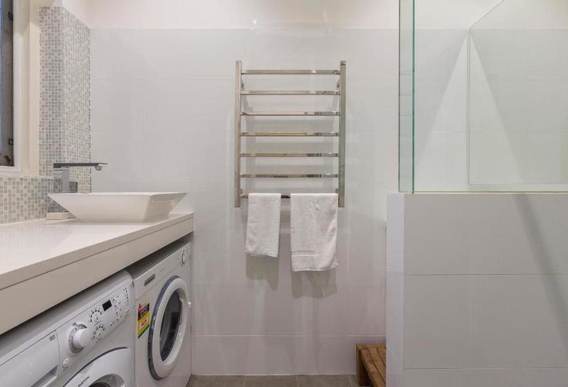 Cottesloe Beach Deluxe Apartment Executive Escapes