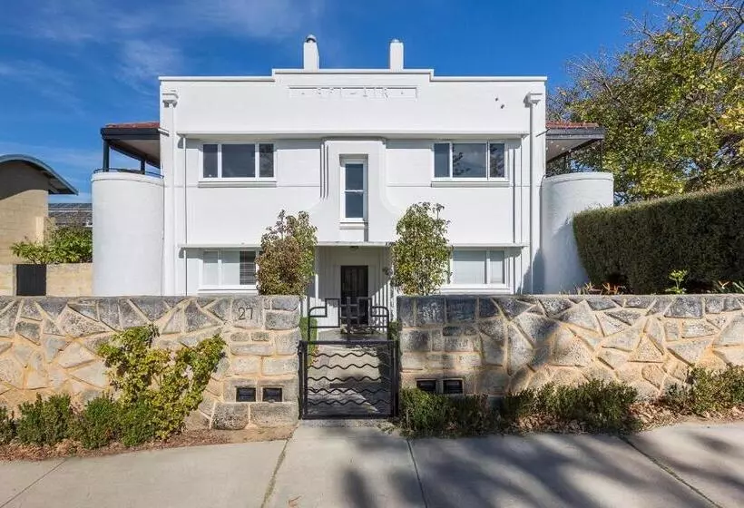 Cottesloe Beach Deluxe Apartment   Executive Escapes