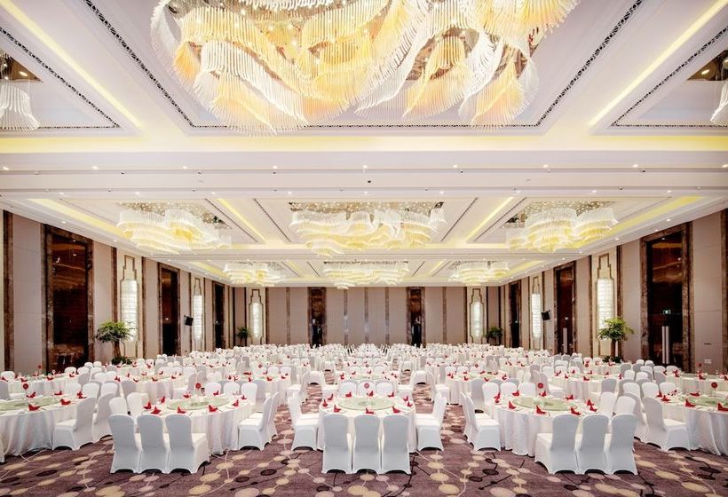 Grand New Century Hotel Haining