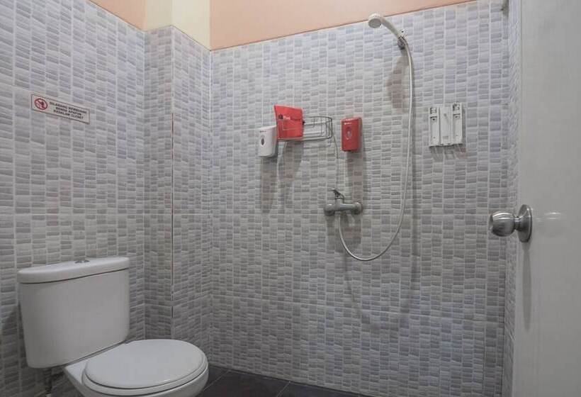 فندق فئة نجمة واحدة Reddoorz Syariah Near Bscc Dome