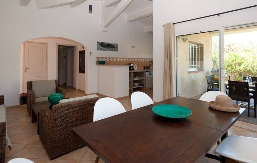 Cămin Résidence Marina Rossa