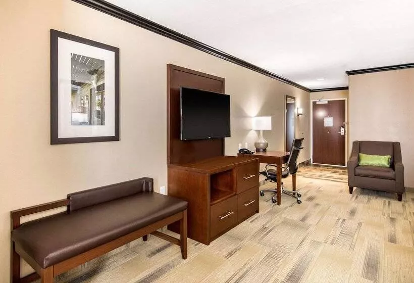 ホテル Comfort Suites