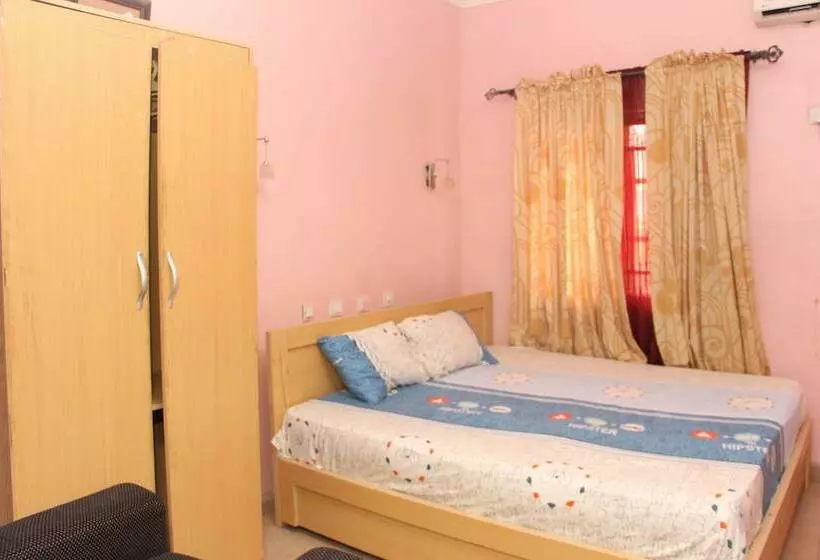 هتل Dubys Suites Dutse