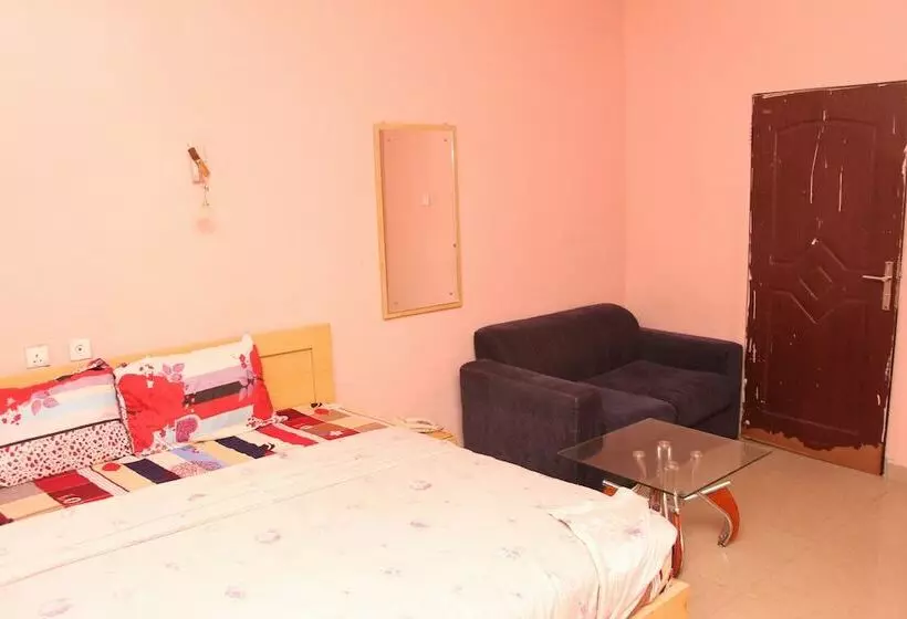 هتل Dubys Suites Dutse