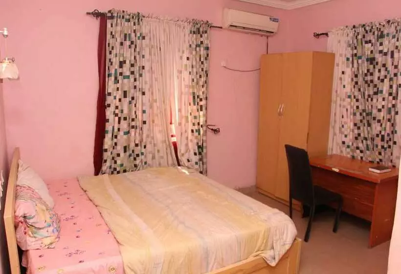 هتل Dubys Suites Dutse