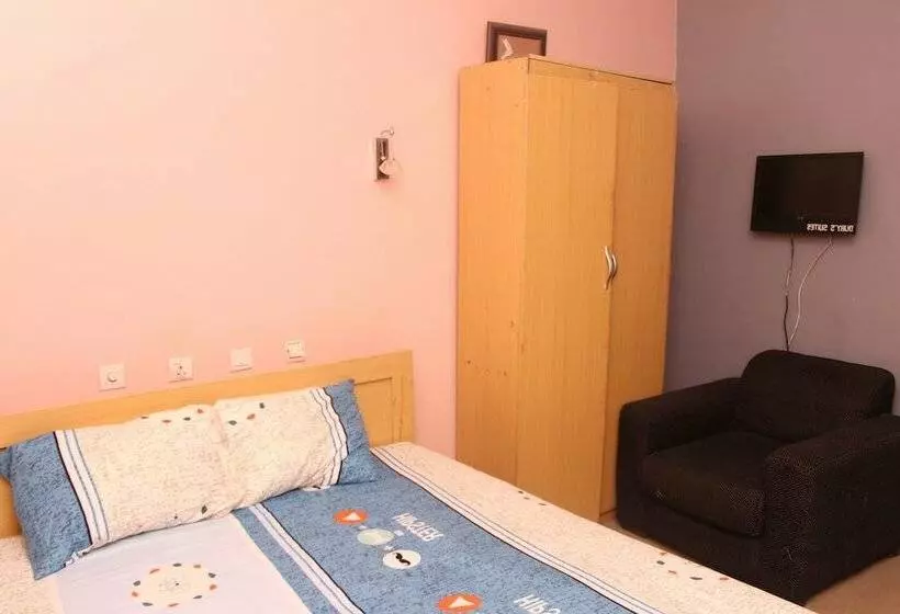 هتل Dubys Suites Dutse