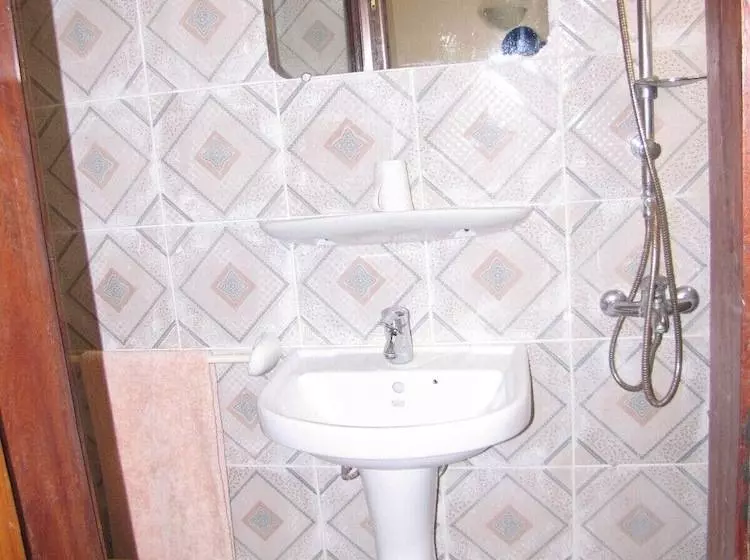 Diaspora Benin Hotel C E