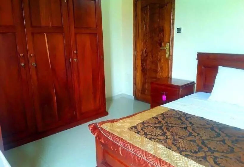 Diaspora Benin Hotel C E