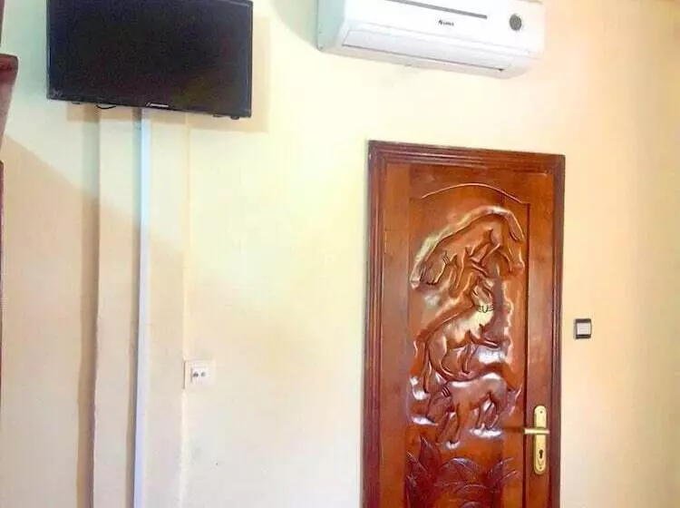 Diaspora Benin Hotel C E