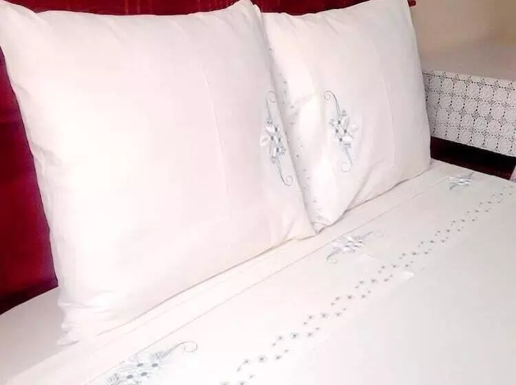 Diaspora Benin Hotel C E