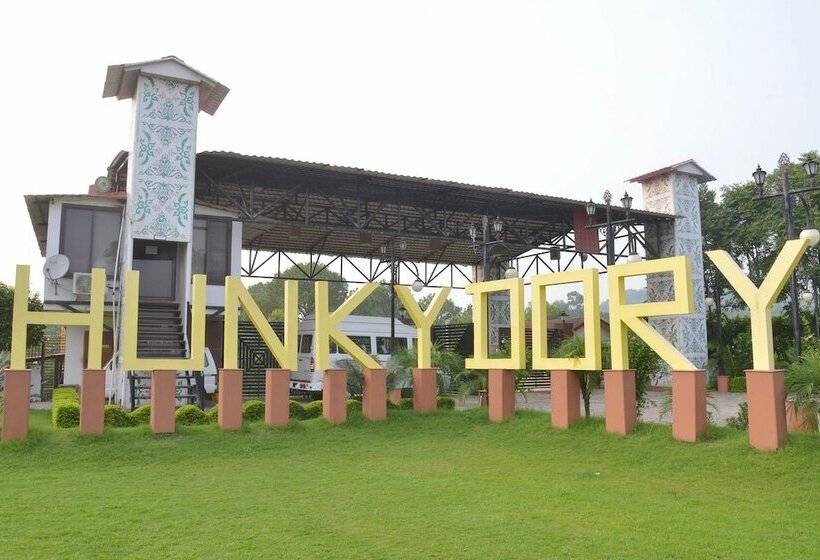 فندق Hunky Dory Resort