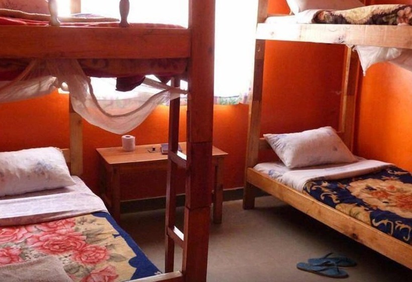 هتل Kabale Backpackers