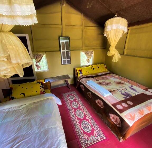 هتل Nature Safari Camp