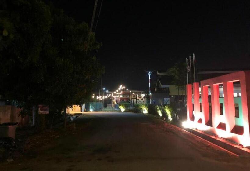 فندق The Wood Boutique