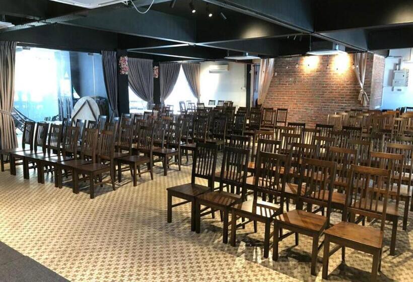 فندق The Wood Boutique