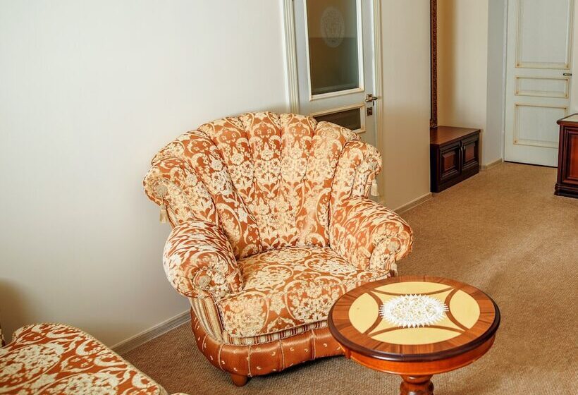 בית מלון כפרי Versailles