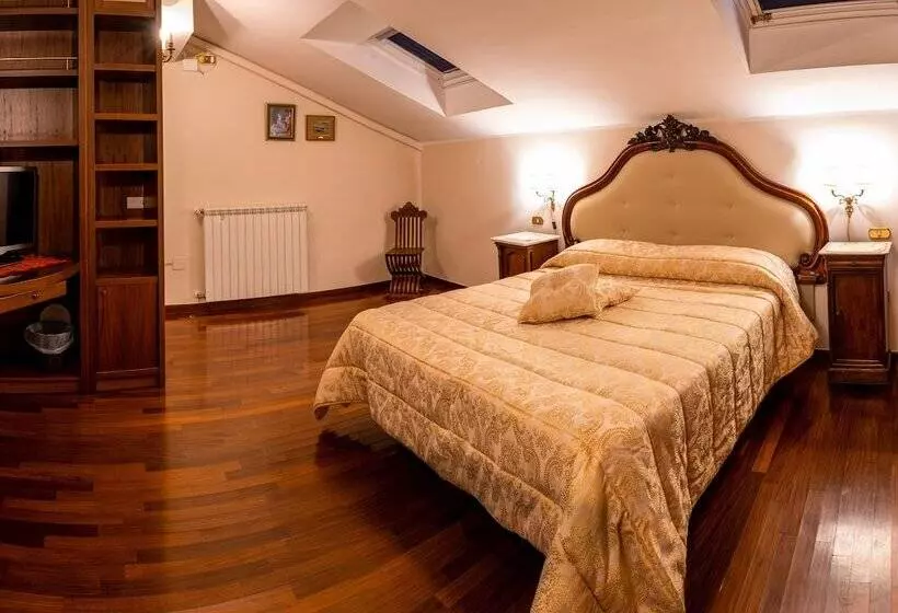 تختخواب و صبحانه Real Borbone