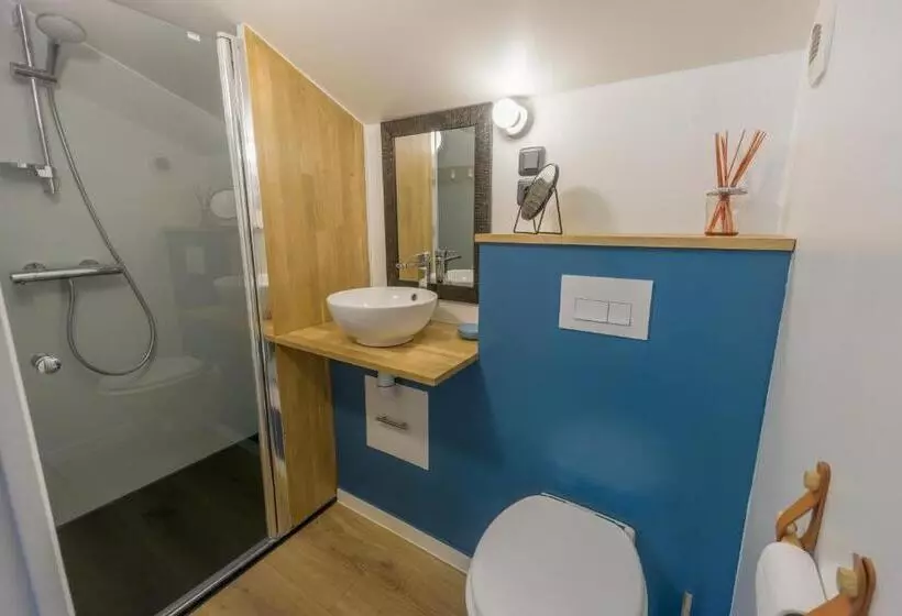 ベッドアンドブレックファースト Wood N Sea Surf Lodge   Auberge De Jeunesse