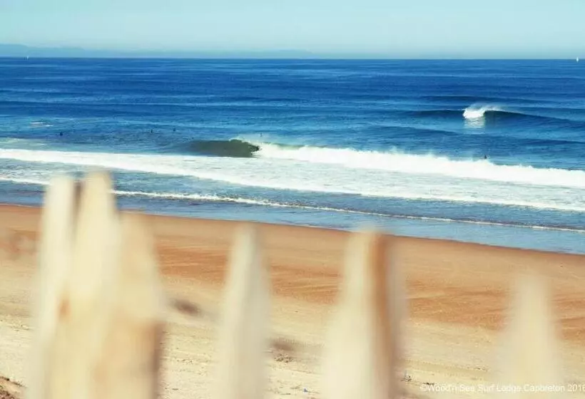 ベッドアンドブレックファースト Wood N Sea Surf Lodge   Auberge De Jeunesse