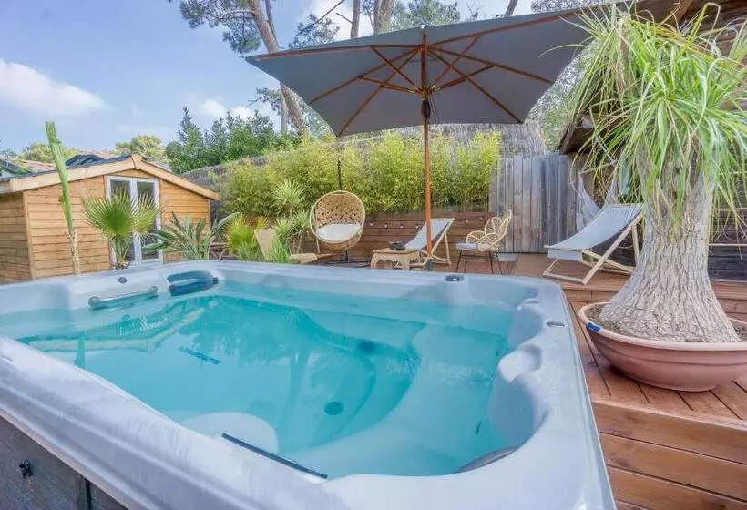 ベッドアンドブレックファースト Wood N Sea Surf Lodge   Auberge De Jeunesse