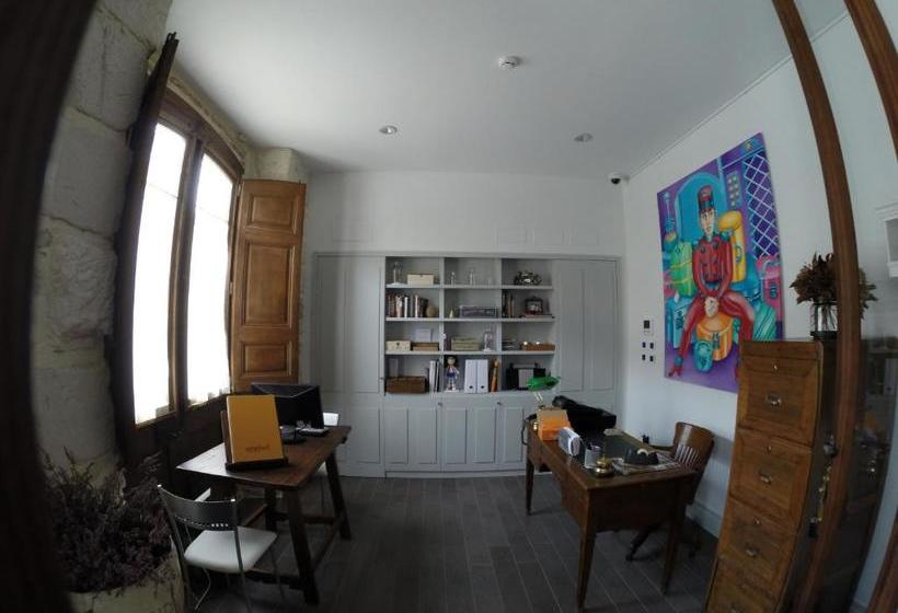 Hostel Emebed Posada