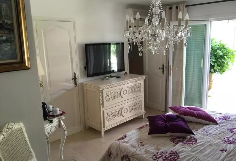 Hostelli La Bergerie B&b