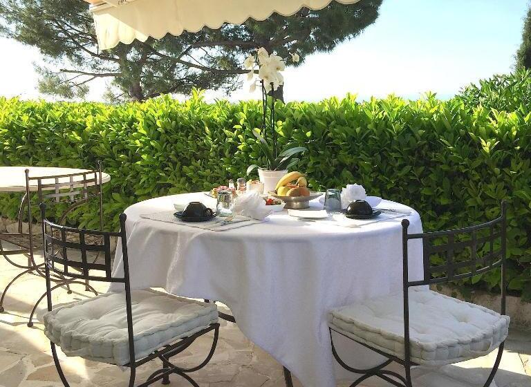 مسافرخانه La Bergerie B&b