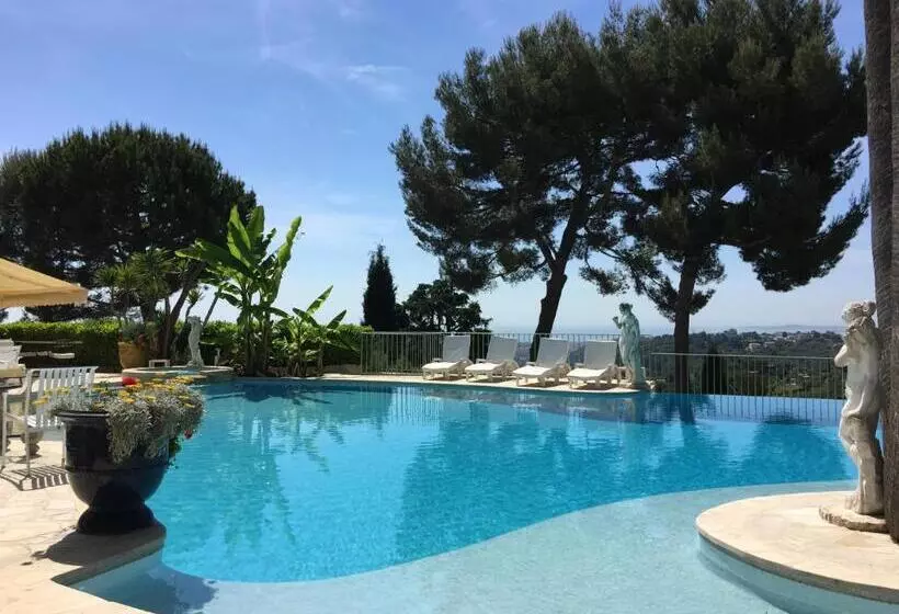 Hostelli La Bergerie B&b